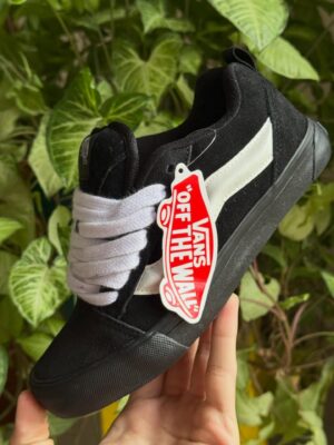 Vans Knu Skool
