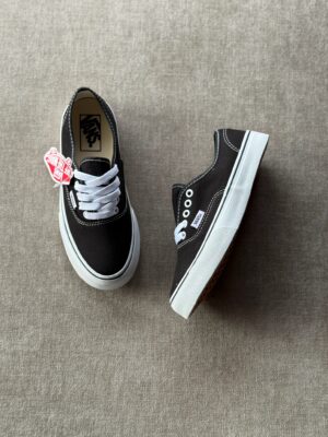 IMG_6459 Vans U Authentic