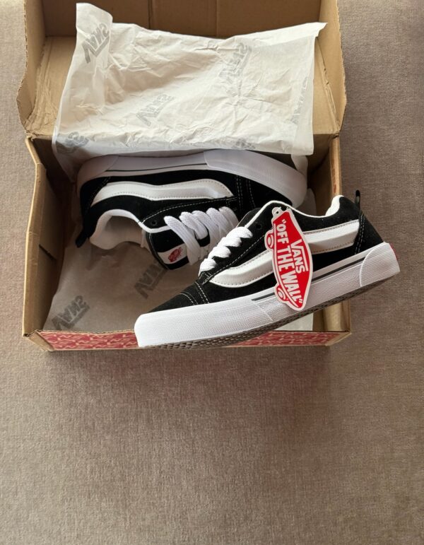 Vans Knu Skool