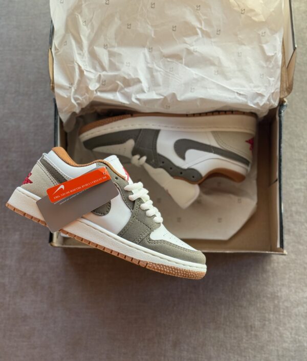 Air Jordan 1 Low