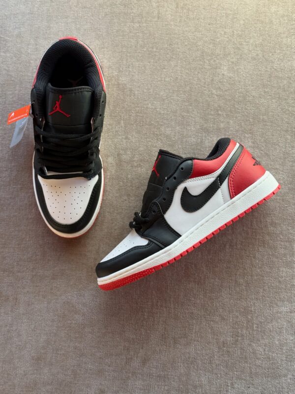 Air Jordan 1 Low